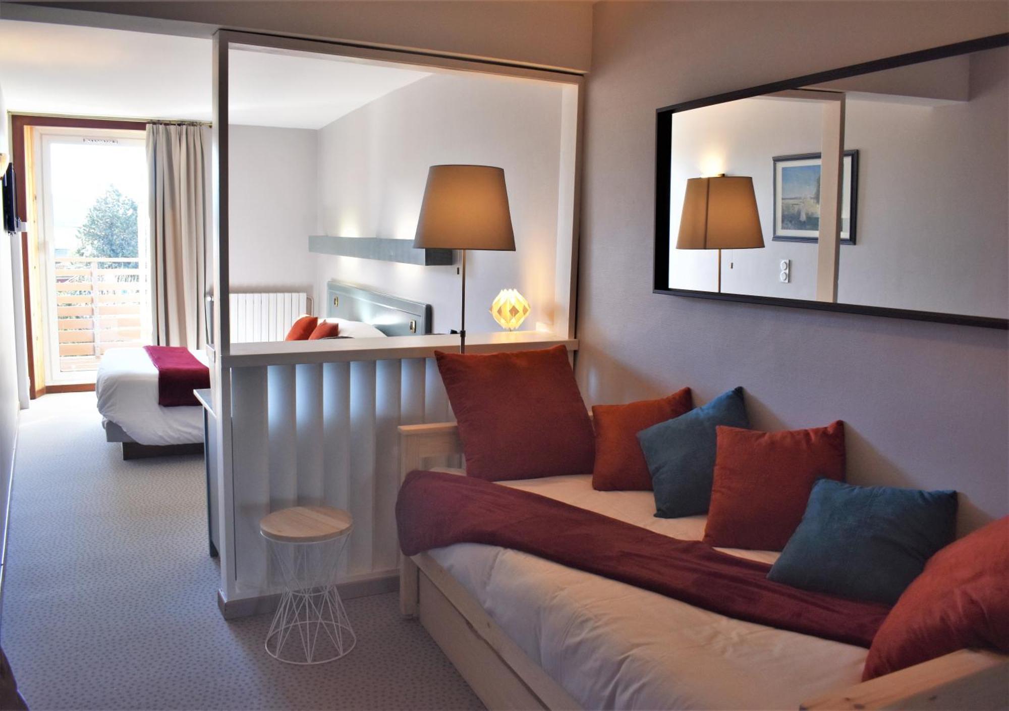 Hotel Corrieu La Llagonne Экстерьер фото