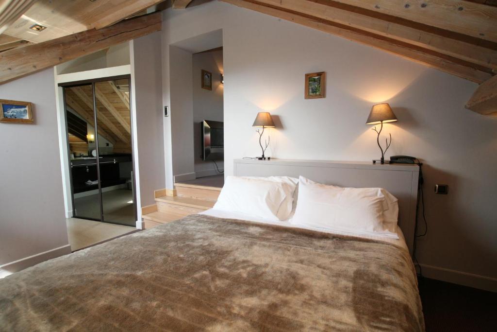 Hotel Corrieu La Llagonne Номер фото