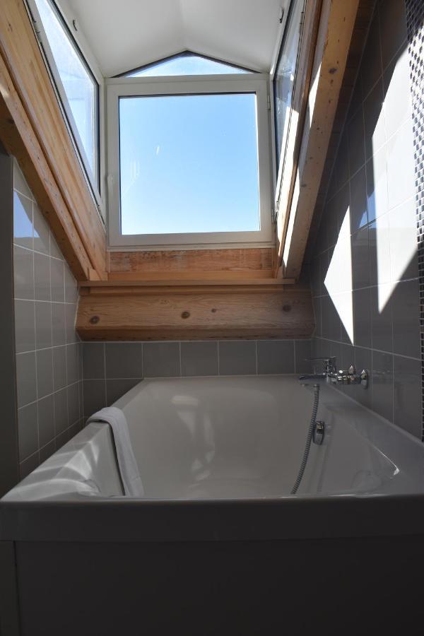 Hotel Corrieu La Llagonne Экстерьер фото