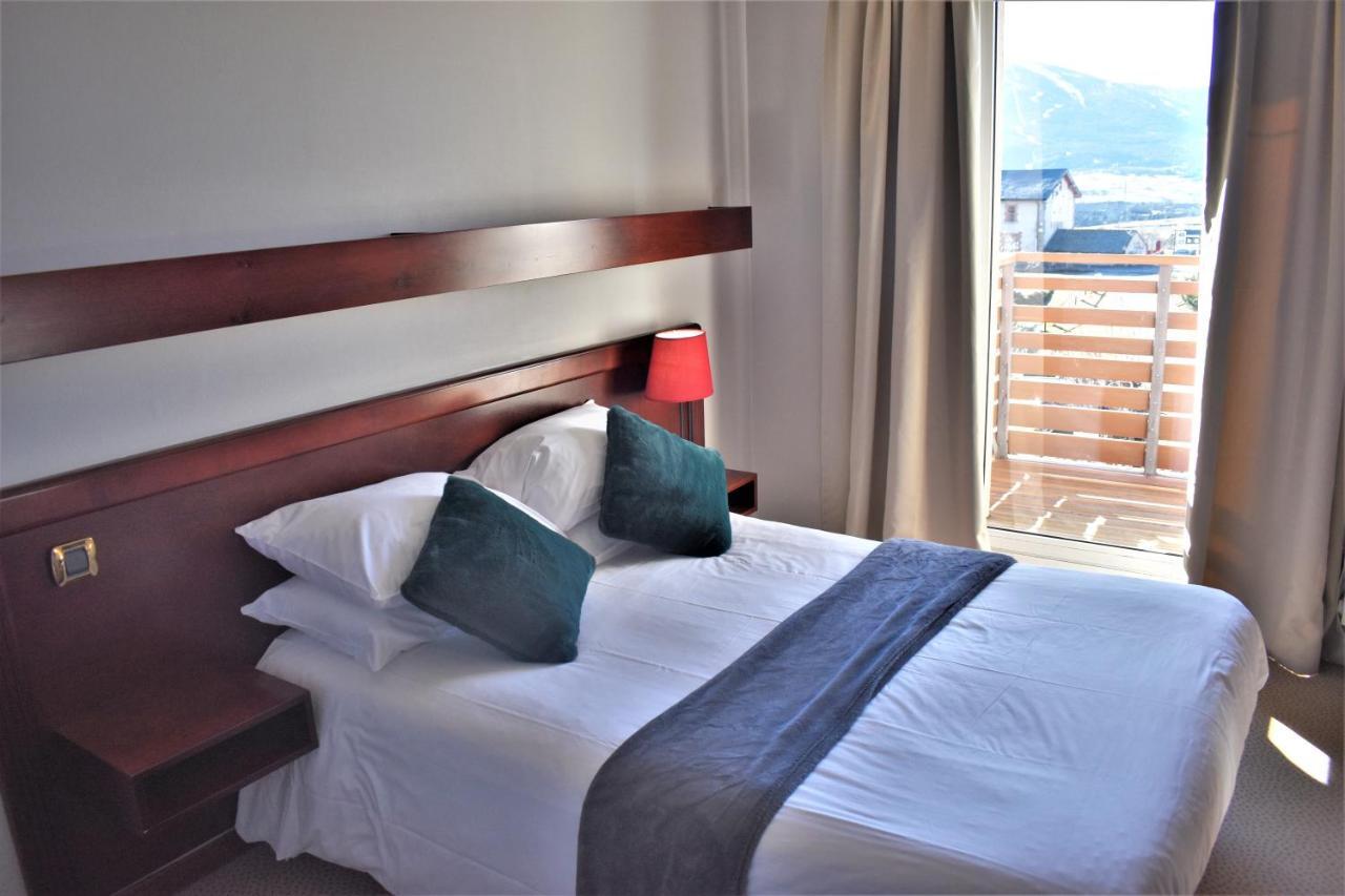 Hotel Corrieu La Llagonne Экстерьер фото