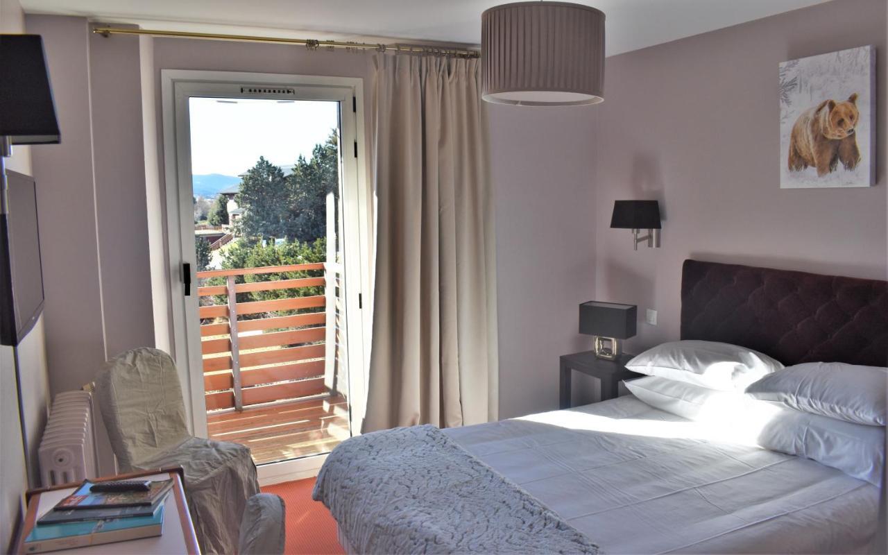 Hotel Corrieu La Llagonne Экстерьер фото